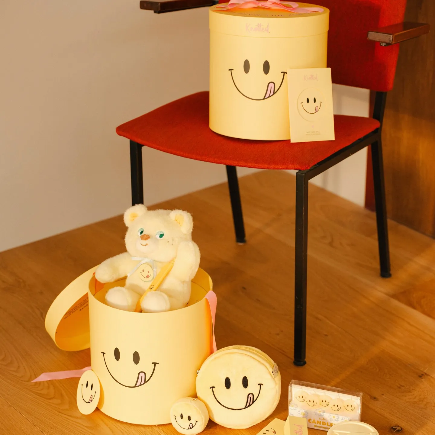Knotted — Goods 틴케이스 · 케이스 3